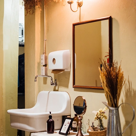 Lecturer Office Building exterior view 2